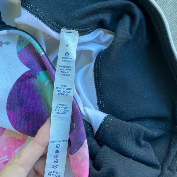 Lululemon 21” Tights - Picture 3 of 3